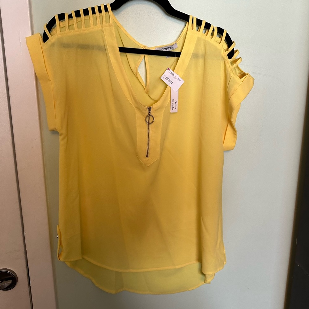 Cato Yellow Blouse with Cutout Shoulders